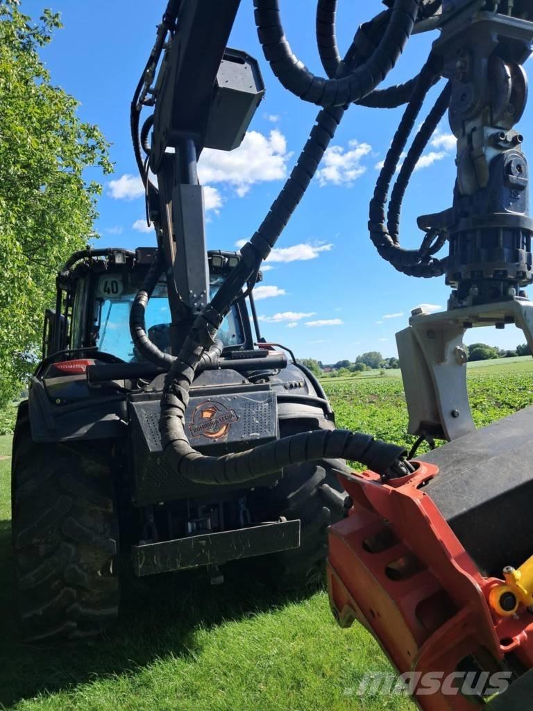 Valtra T 174 Skördare