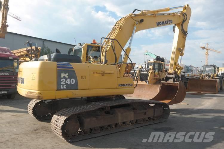 Komatsu PC 240-8 Bandgrävare