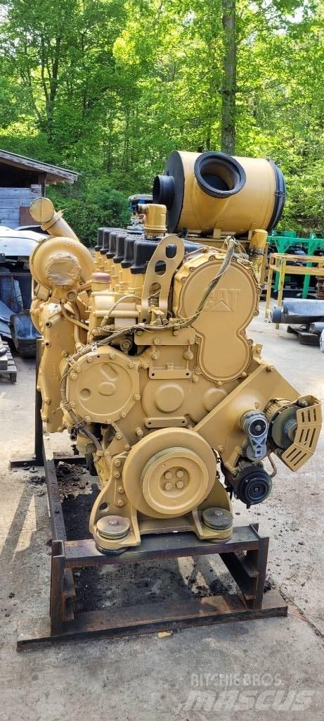 CAT 740 B Midjestyrd dumper