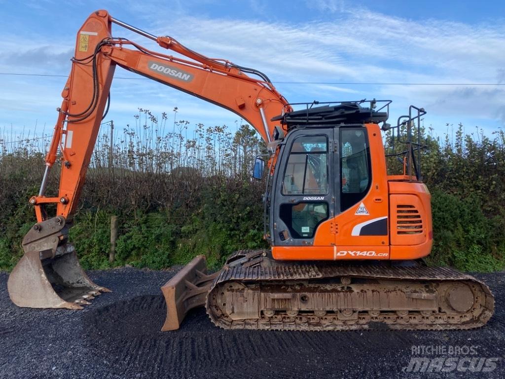 Doosan DX 140 LCR-3 Bandgrävare