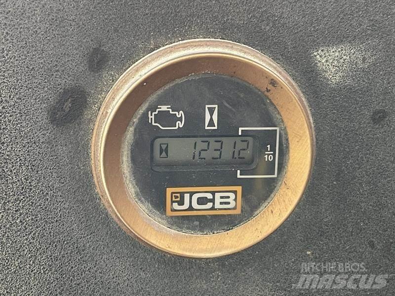 JCB 15 C - 1 Minigrävare < 7t
