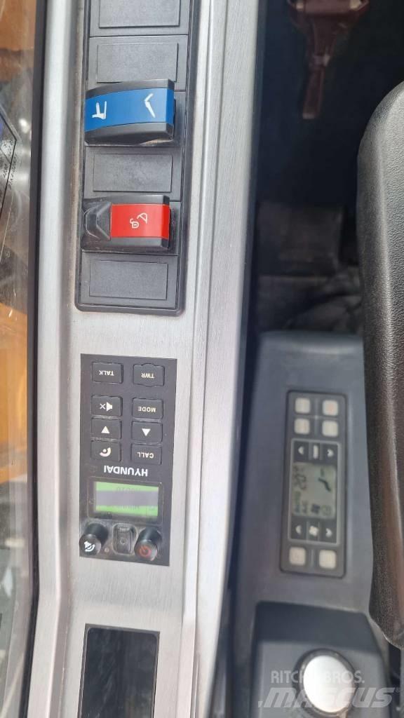 Hyundai HX 145 LCR Bandgrävare