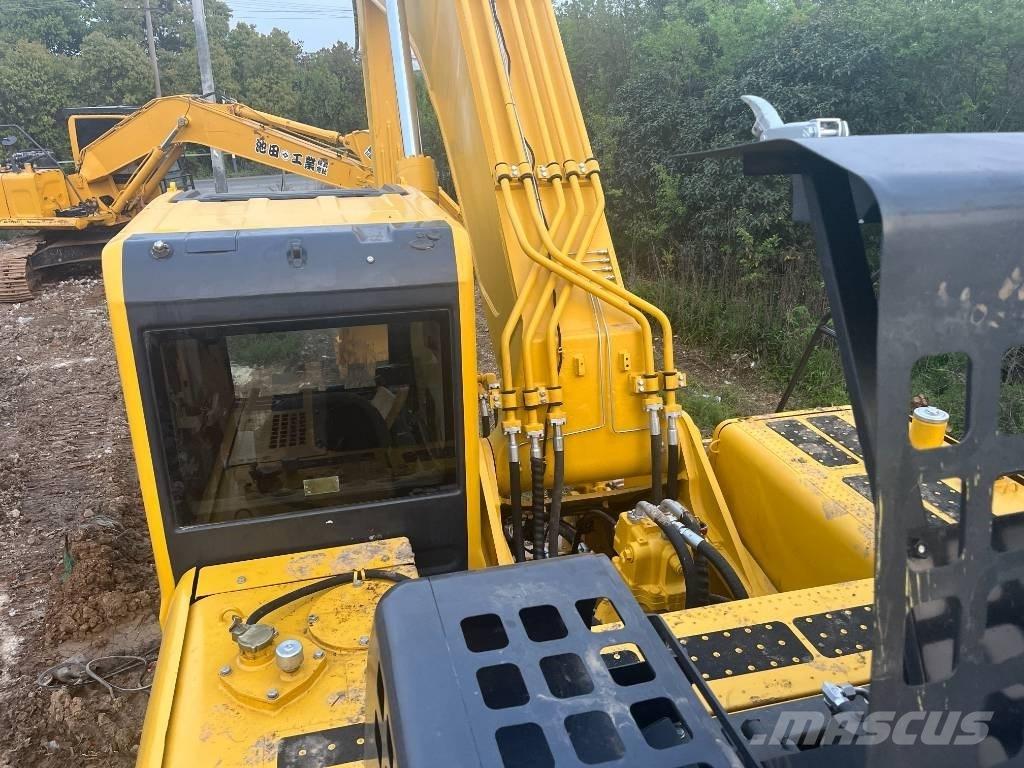 Komatsu PC 450-8 Bandgrävare