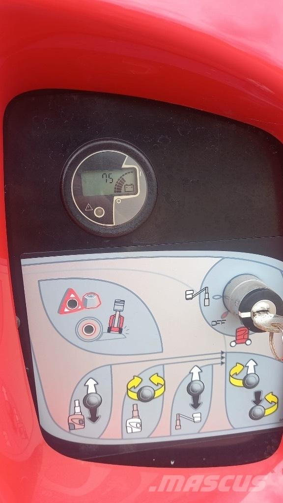 Manitou 100 VJR Personhissar och andra hissar