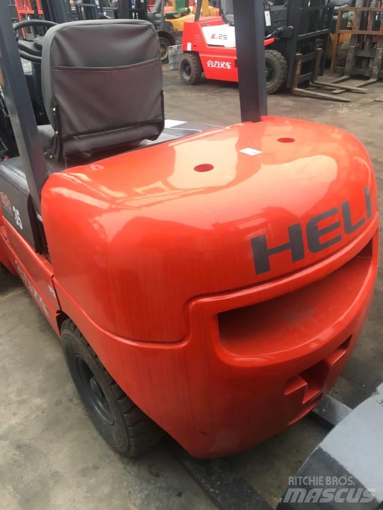 Heli H2000 35 Dieselmotviktstruckar