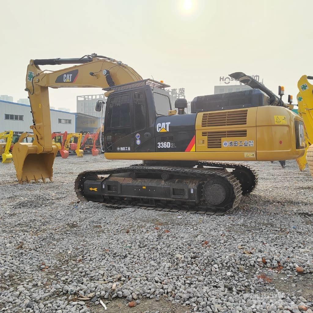 CAT 336 D2 Bandgrävare
