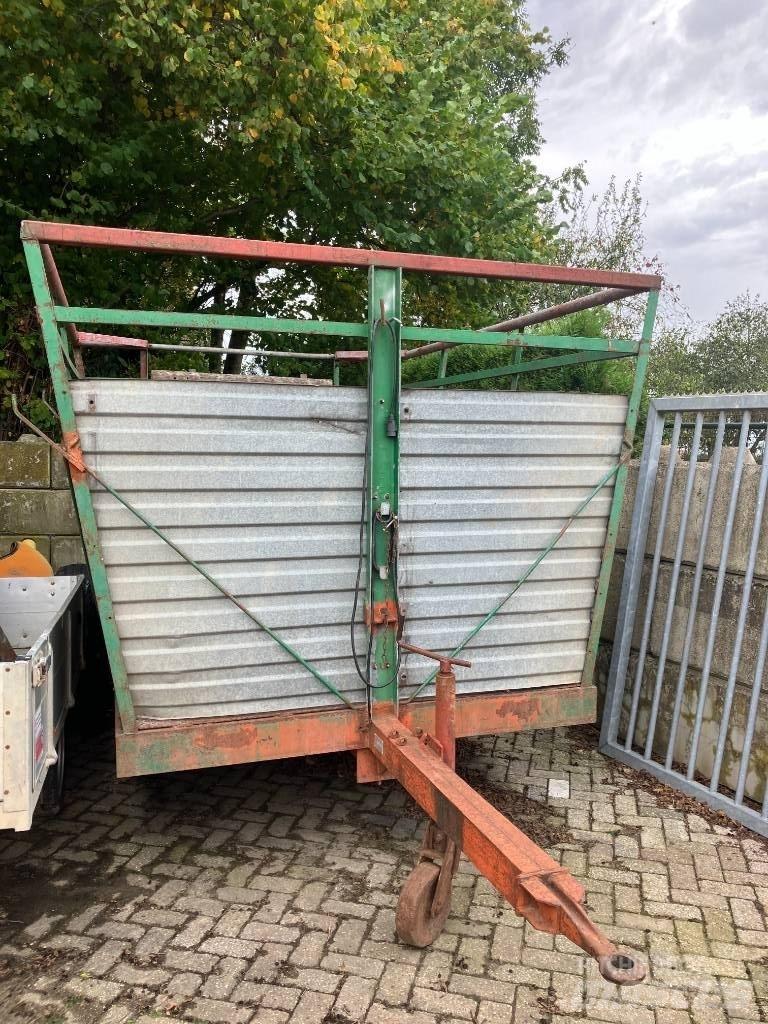Veewagen  Djurtransportsläp