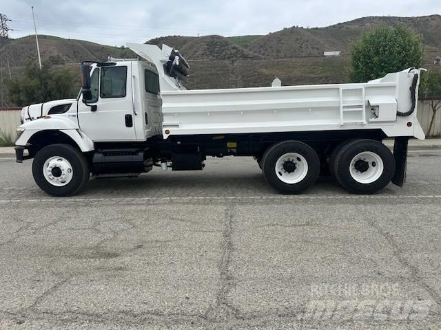 International 7400 Tippbilar