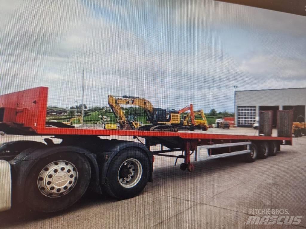 Montracon 3 Axles Låg lastande semi trailer