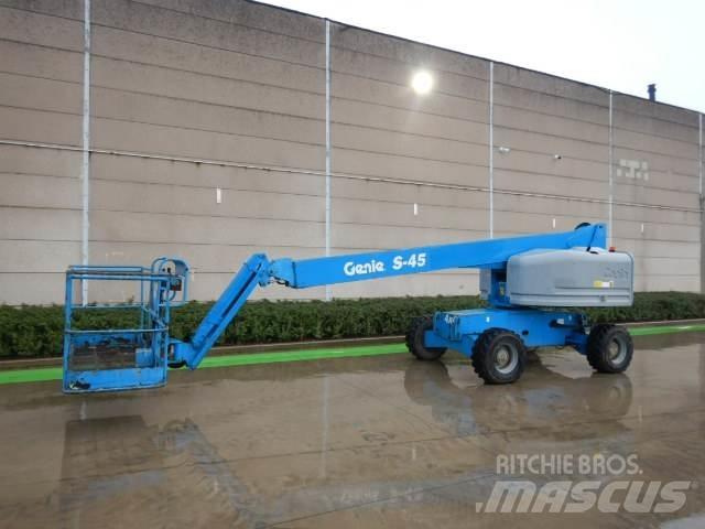 Genie S45 Teleskop bomliftar