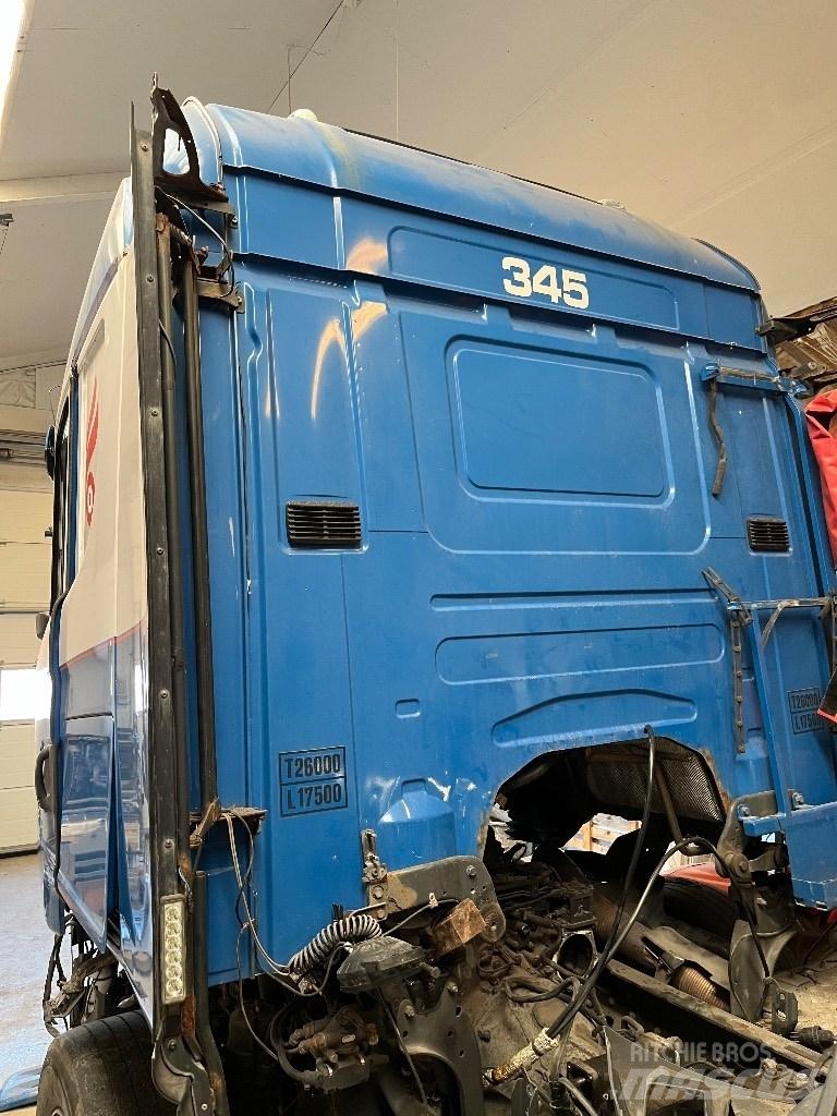 Scania CG19H Hytter och interiör