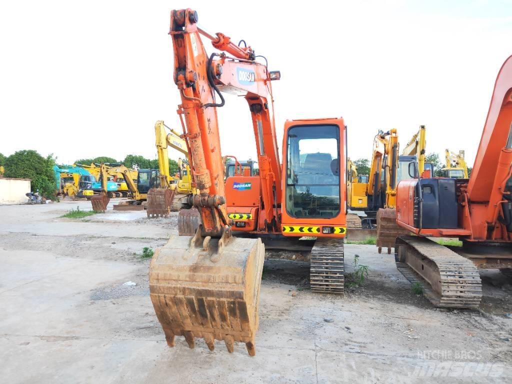Doosan DH80GOLD Bandgrävare