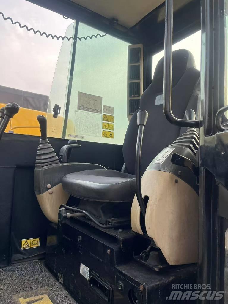 CAT 306 E Minigrävare < 7t