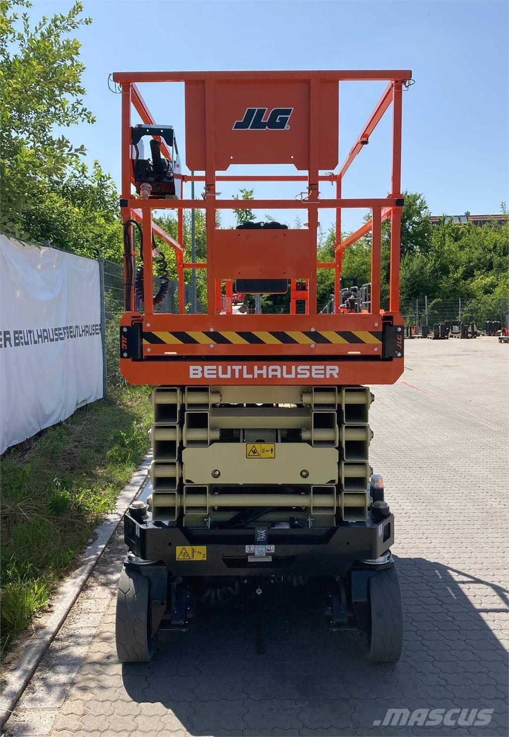 JLG ES3246 Saxliftar