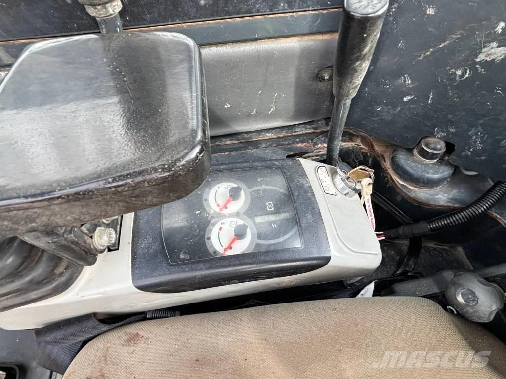 Komatsu PC 26 MR-3 Minigrävare < 7t