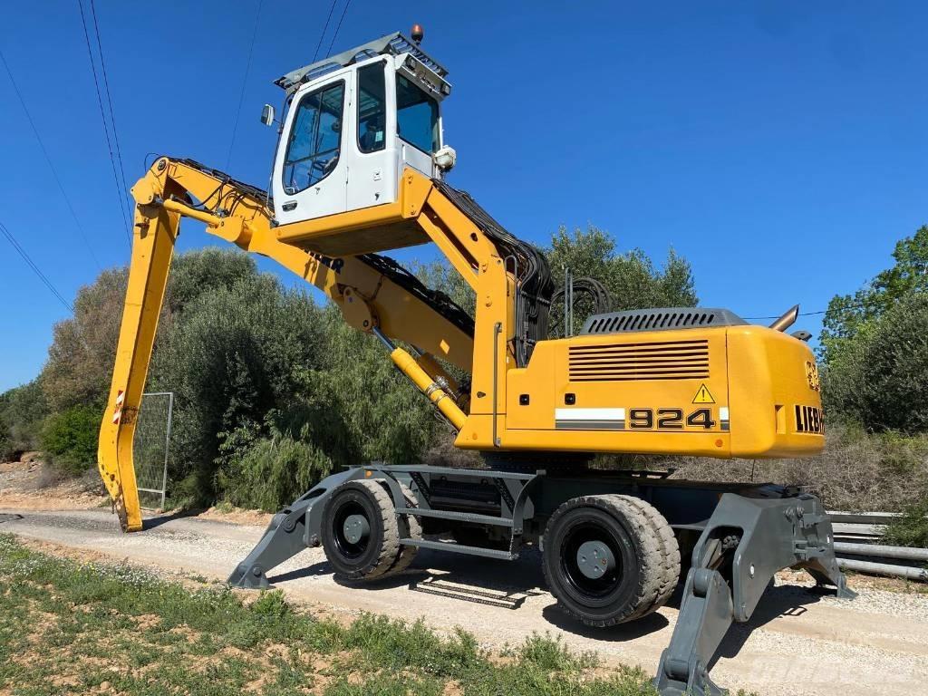 Liebherr A 924 C Avfalls / industri hantering