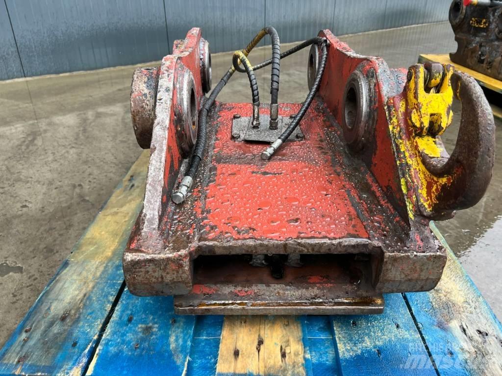 Engcon S70 - 323D Redskapsfäste/ adaptrar