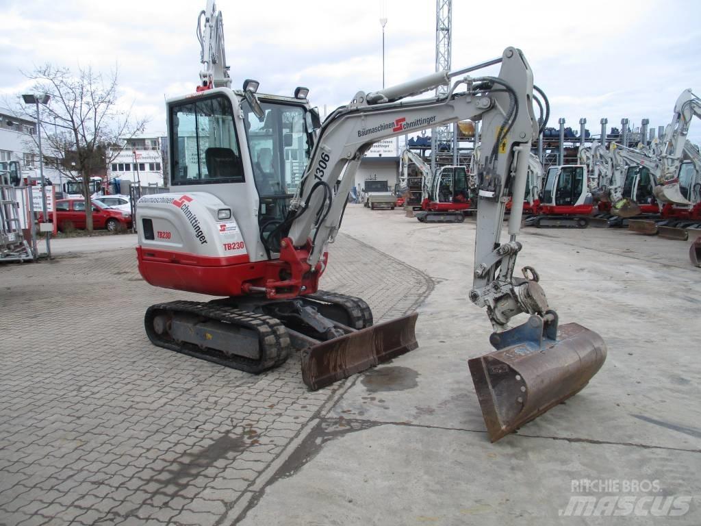 Takeuchi TB 230 Minigrävare < 7t