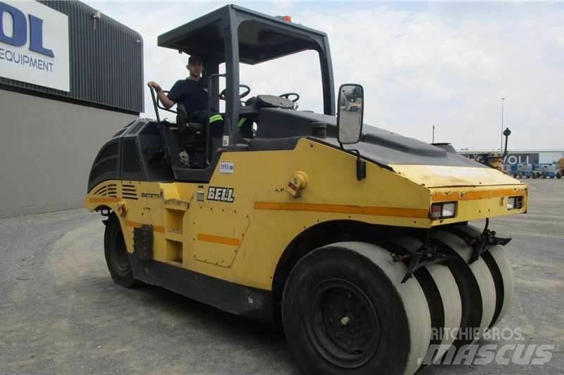 Bomag BW27RH Kombivältar