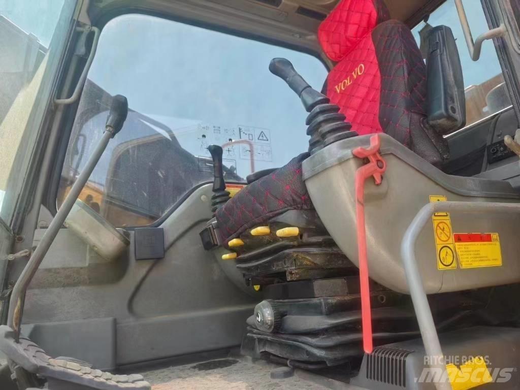 Volvo EC 210 Bandgrävare