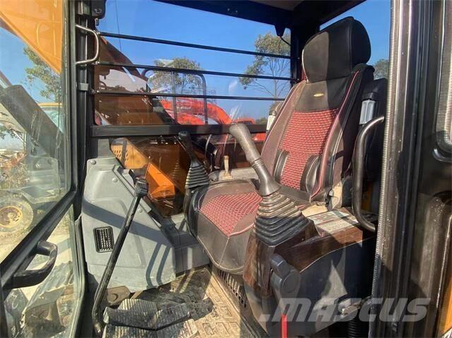 Sany SY75C Bandgrävare