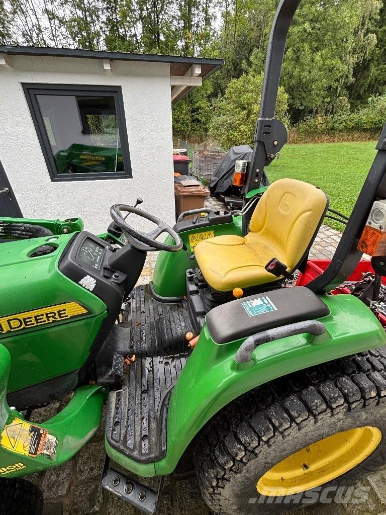 John Deere 3036 E Kompakttraktorer