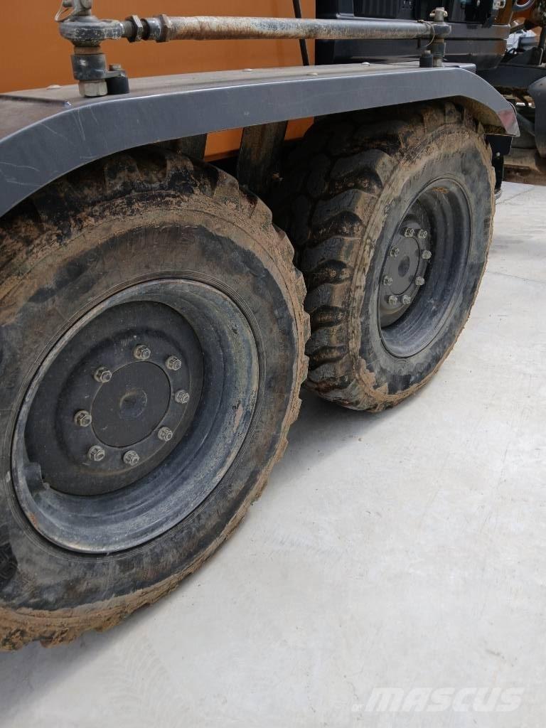 CASE 836 C AWD Väghyvlar