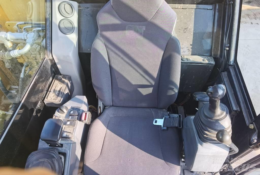 CAT 307E Bandgrävare