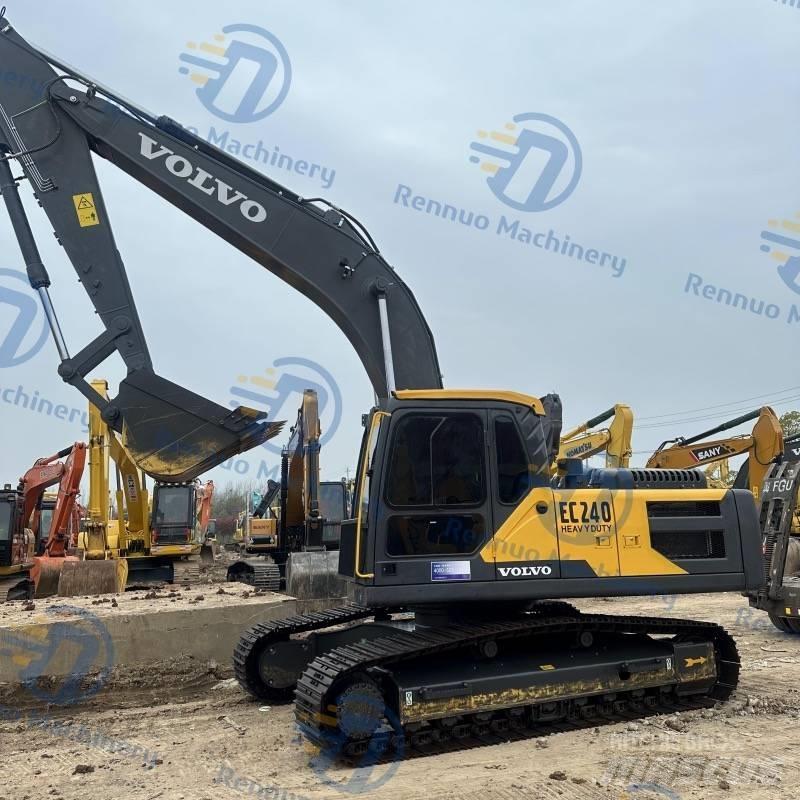 Volvo EC 240 D Bandgrävare