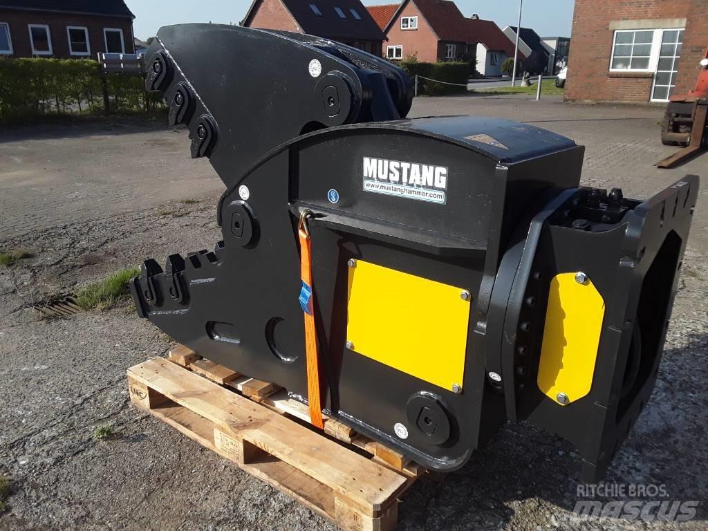 Mustang RH20 Krossar för Entreprenad