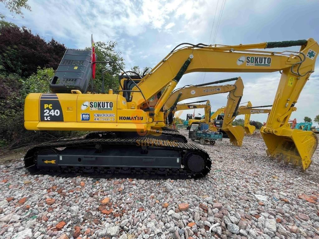 Komatsu PC 240-8 Bandgrävare