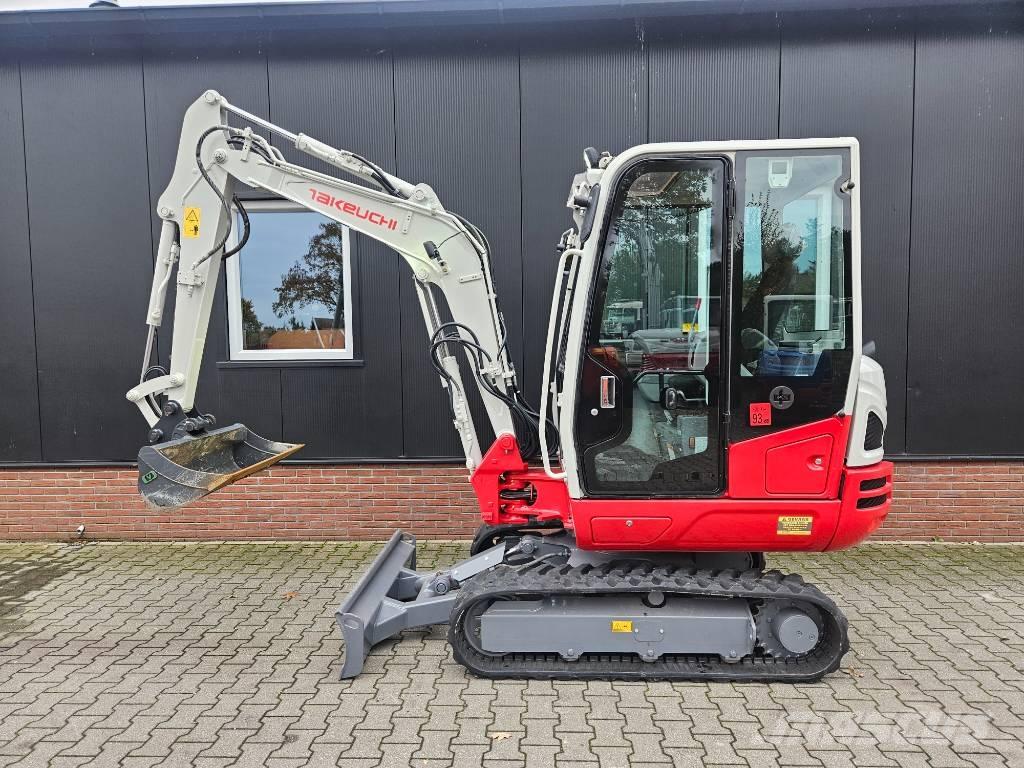 Takeuchi TB 230 Minigrävare < 7t