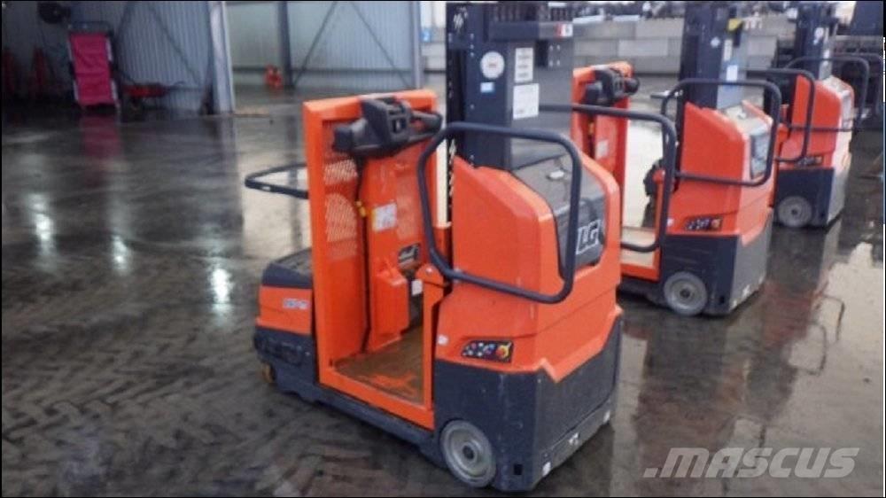 JLG DSP-M Plocktruck, höglyftande