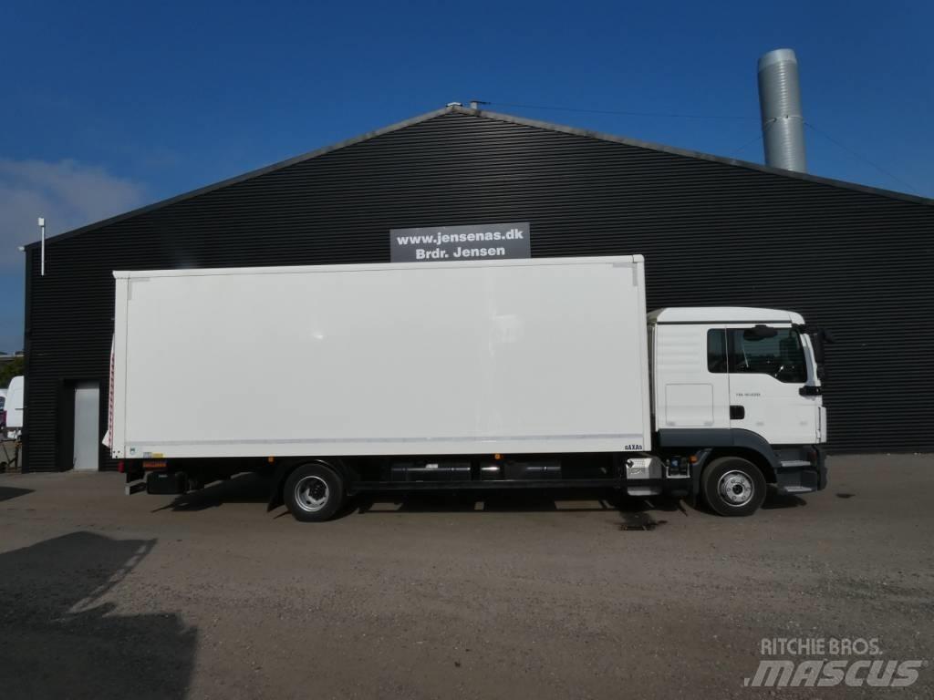 MAN TGL 12.220 Skåpbilar