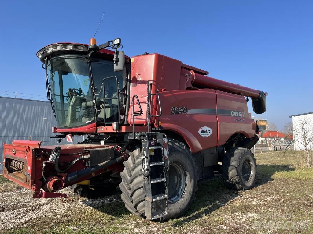 Case IH AF8240 Skördetröskor
