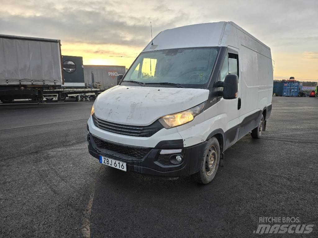 Iveco Daily 35S14 Lätta skåpbilar