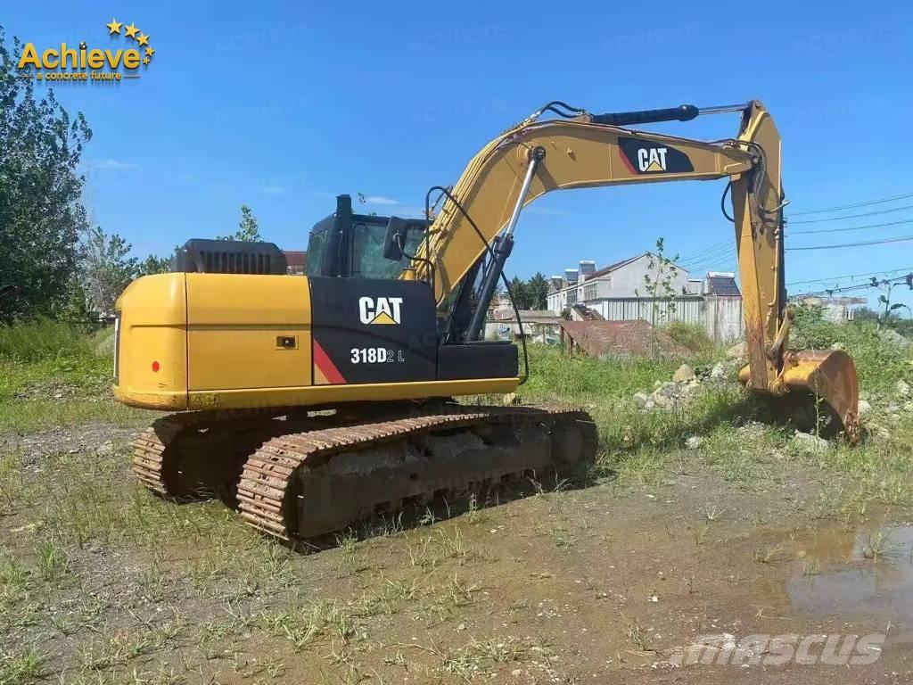 CAT 318D2L Bandgrävare