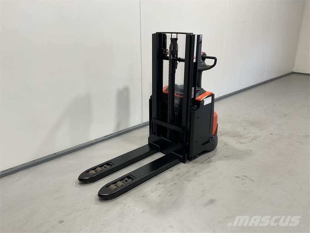 Toyota SWE200D Staplare