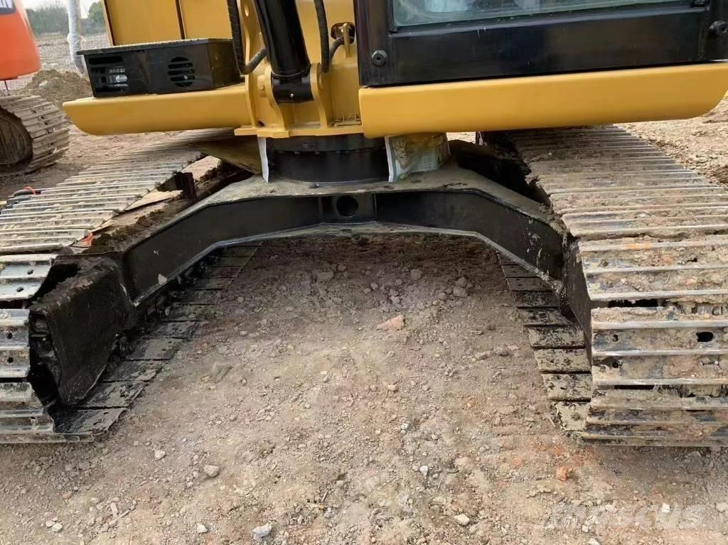 CAT 307 E Bandgrävare