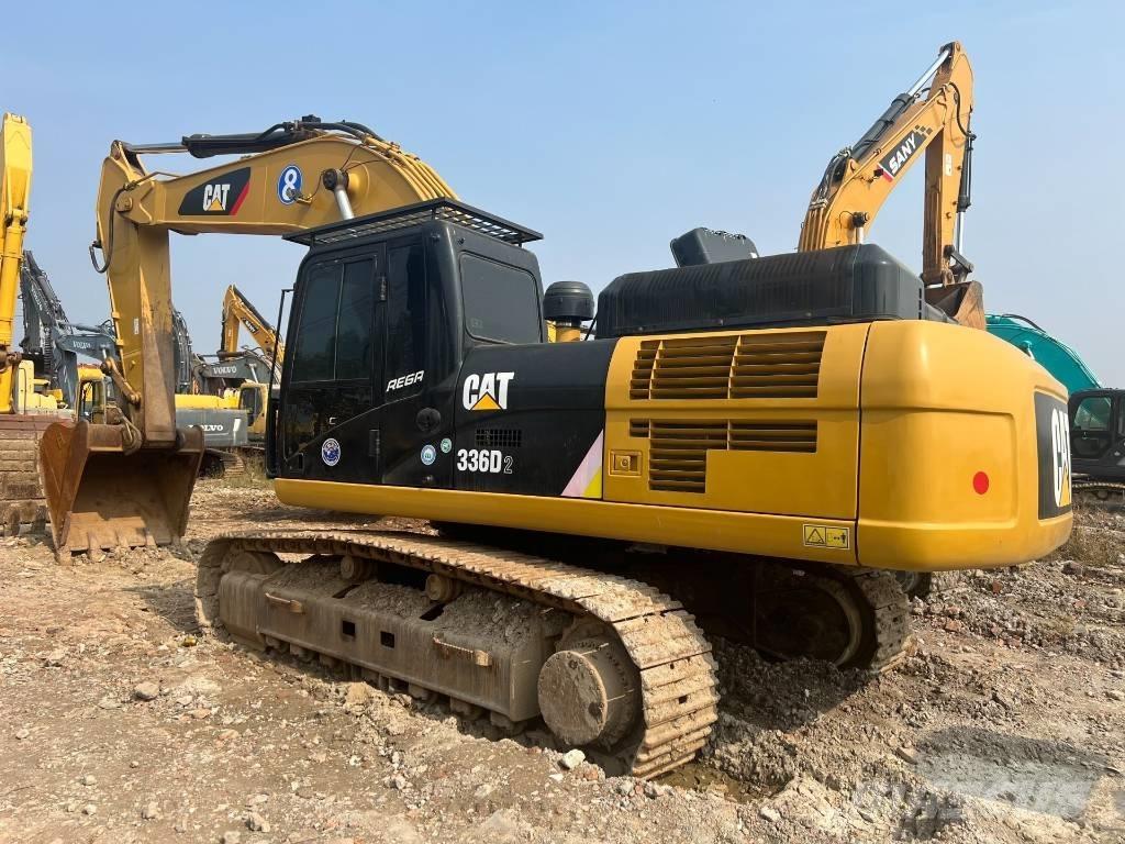 CAT 336 D Bandgrävare