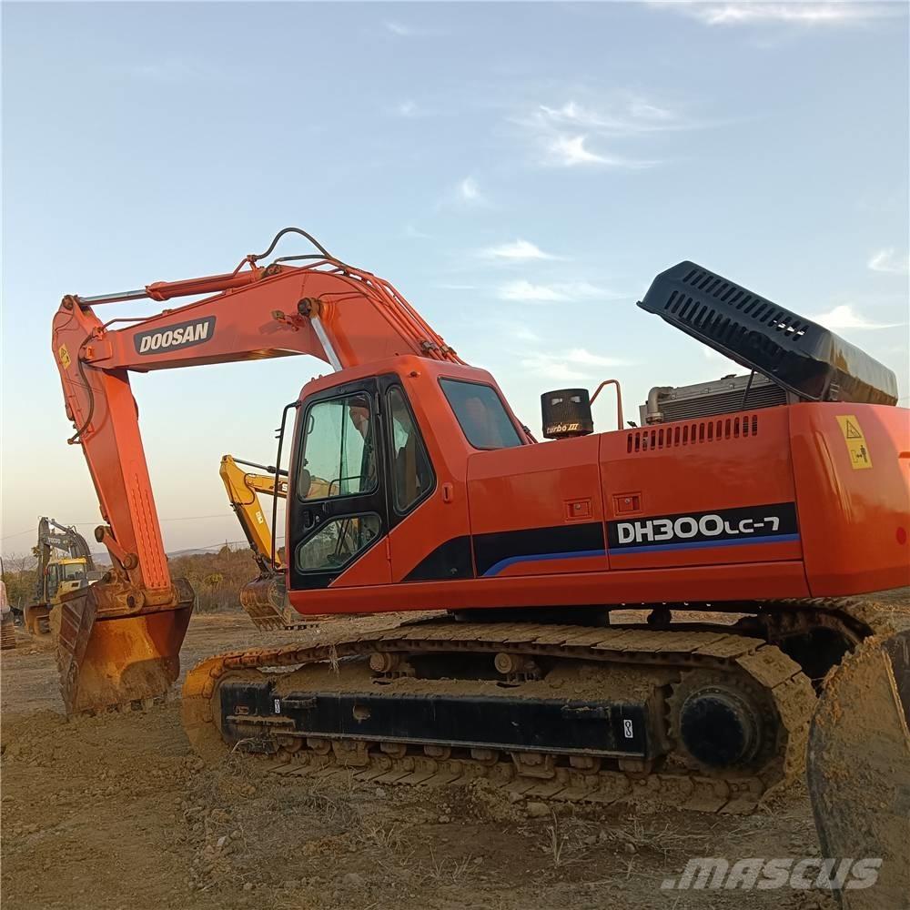 Doosan DH300LC-7 Bandgrävare