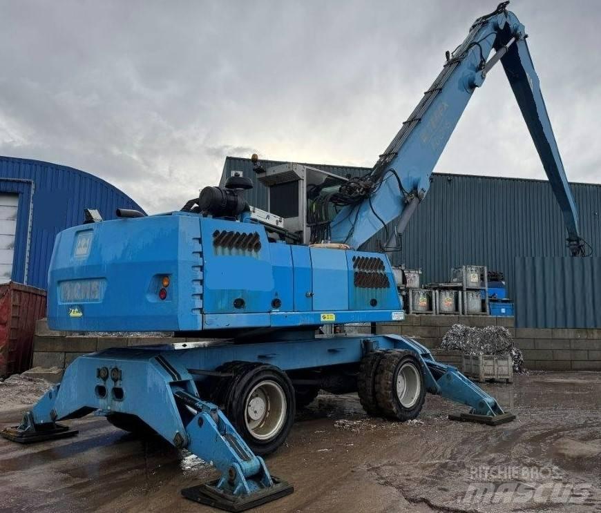 Fuchs MHL360D Avfalls / industri hantering