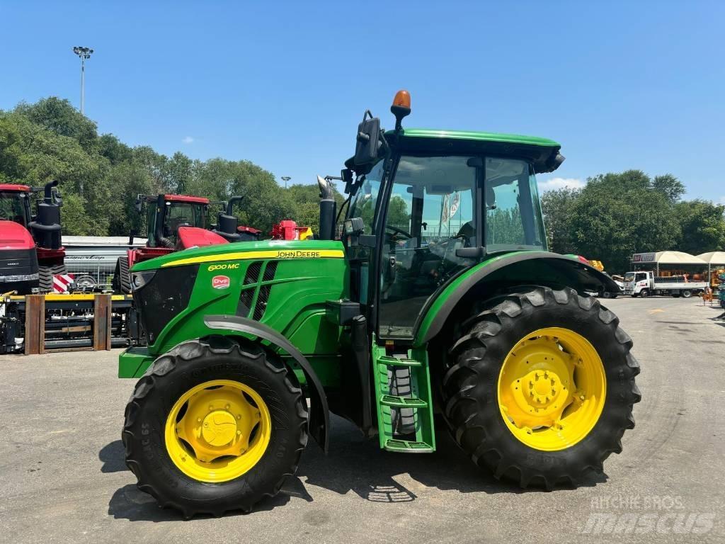 John Deere 6100 MC Traktorer
