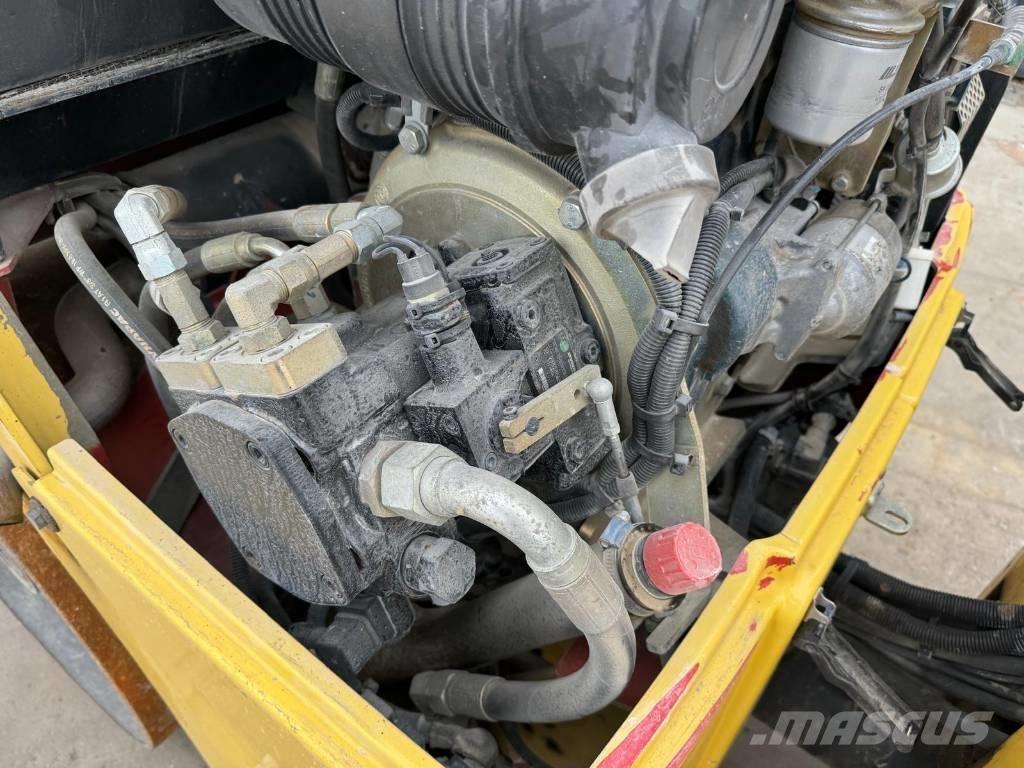 Dynapac CC1100 Tvåvalsvältar