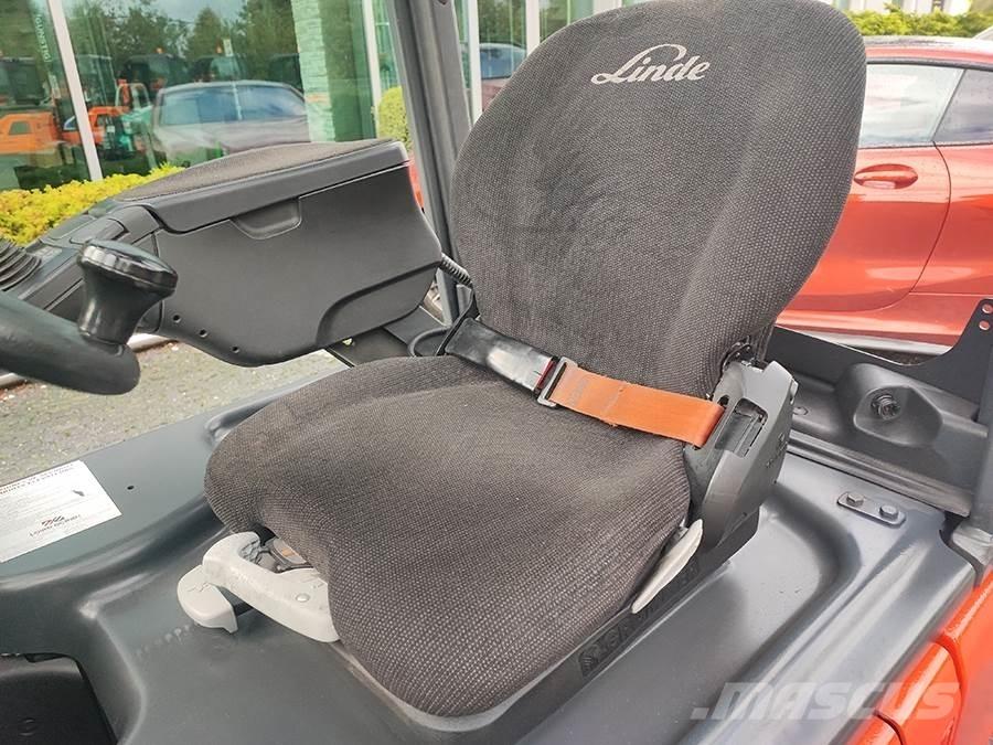 Linde E16C-02 Elmotviktstruckar