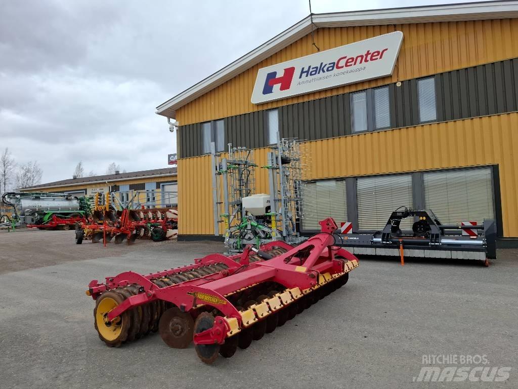 Väderstad CR400 Tallriksredskap