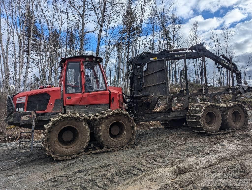 Komatsu 895 Skotare