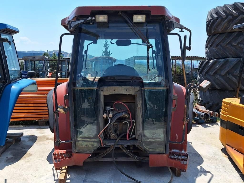 New Holland G 210 Hytter och interiör
