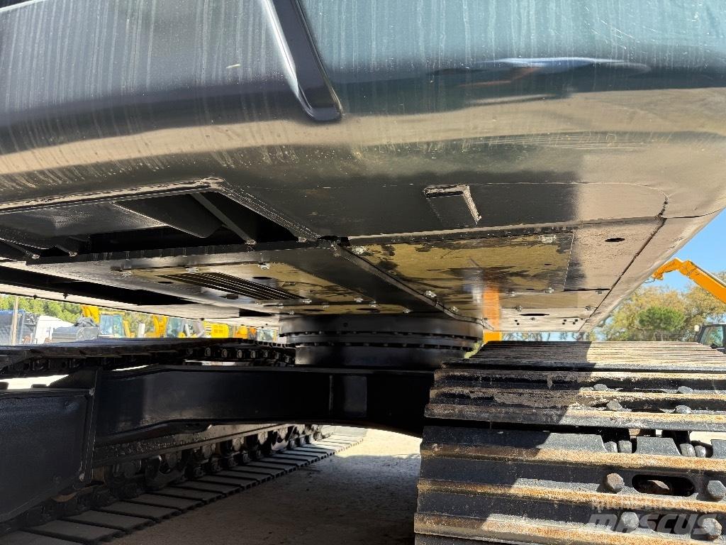 Hyundai HX220 LR Grävmaskiner med lång räckvidd