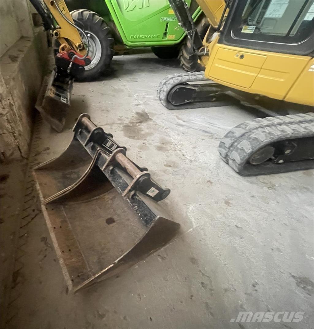 CAT 303.5E Minigrävare < 7t
